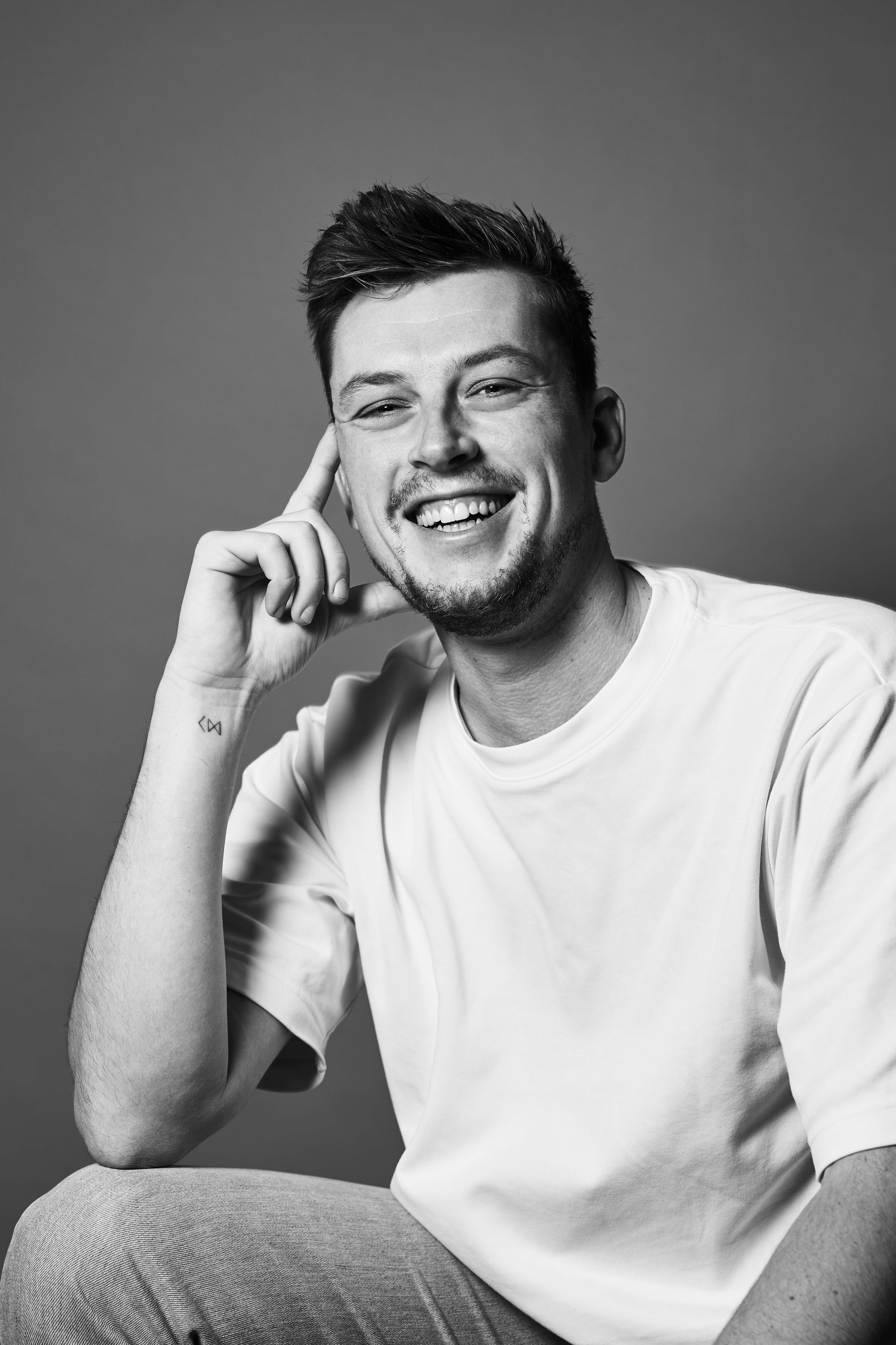 Bram Wikkerink — scène